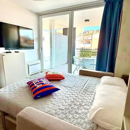 Beachfrontgrado Including Free Access & Parking Appartement Grado