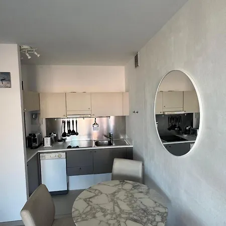 Beachfrontgrado Daire Grado